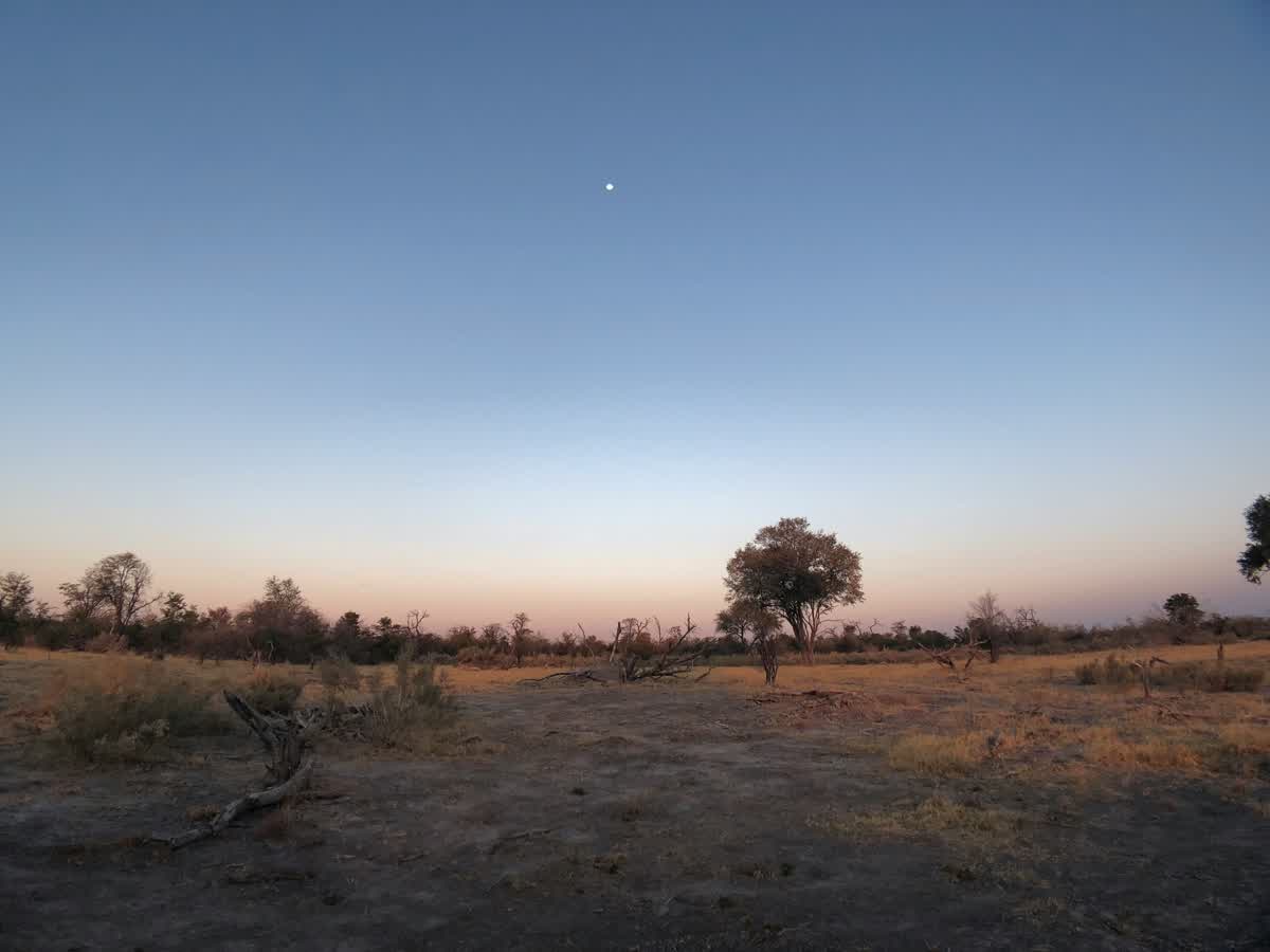 Sonnenuntergang über Makgadikgadi